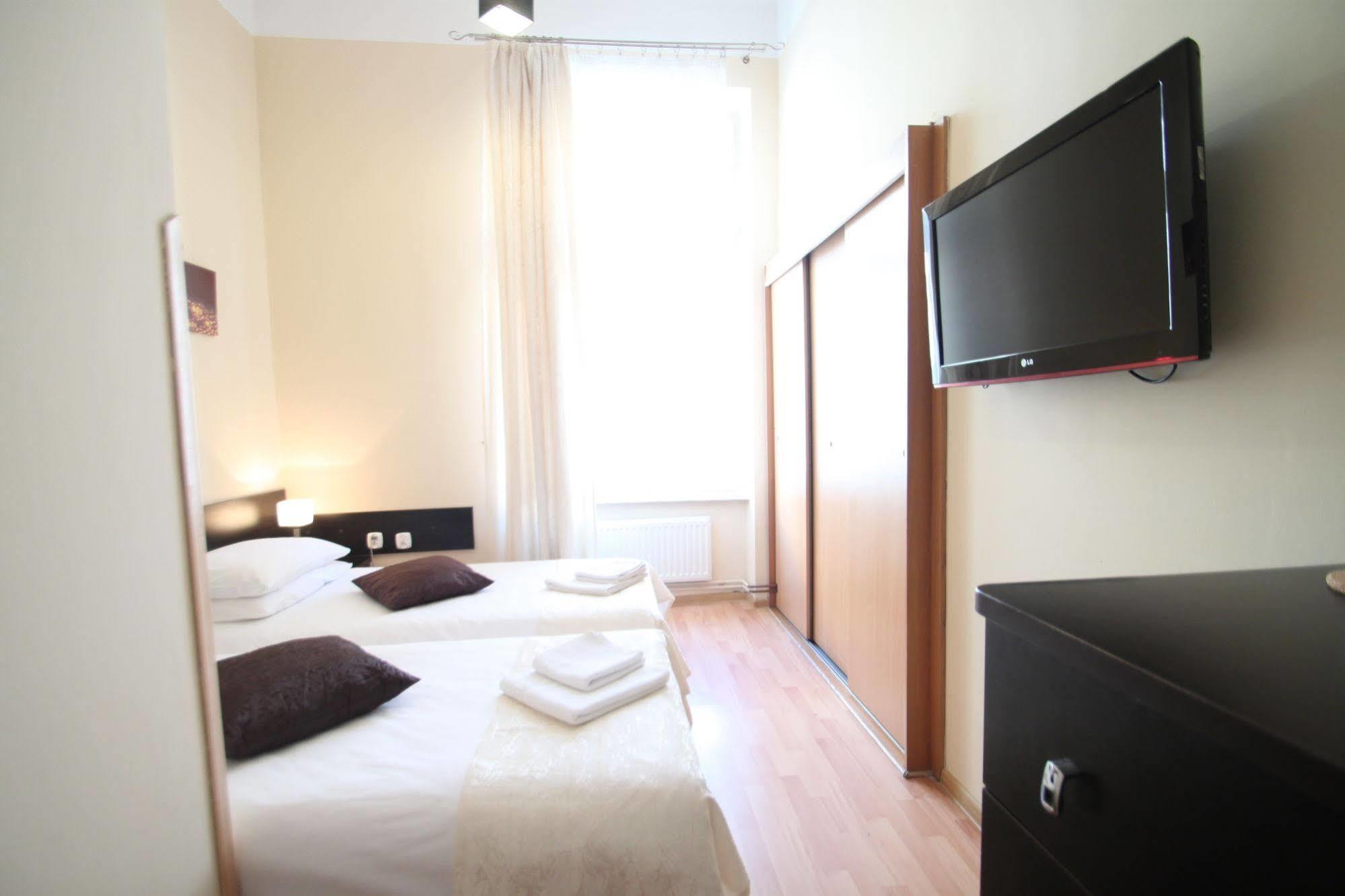 Navigator Apartments Krasków Eksteriør bilde